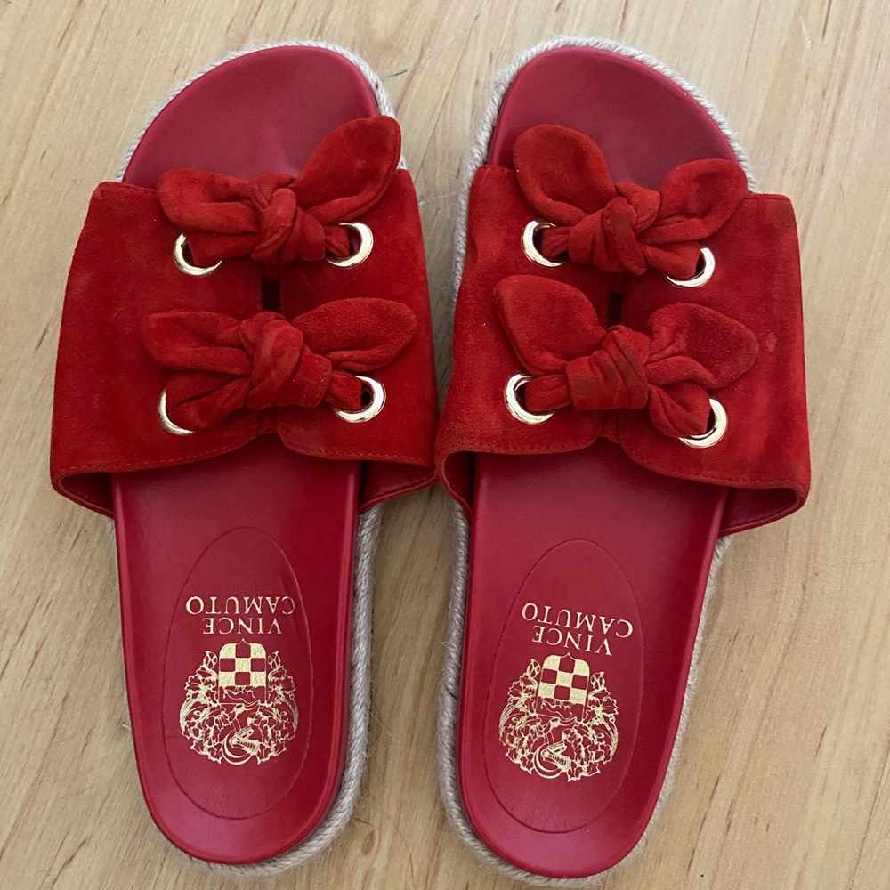 Vince Camuto Slides View 2